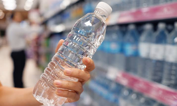 Pengertian Air Mineral, Kandungan Kimia dan Manfaatnya untuk Tubuh