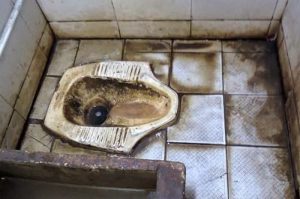 WC kucel dan licin