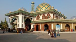 Ziarah ke Makam Ulama Bangkalan Madura