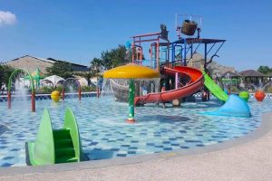 kolam renang Sidoarjo
